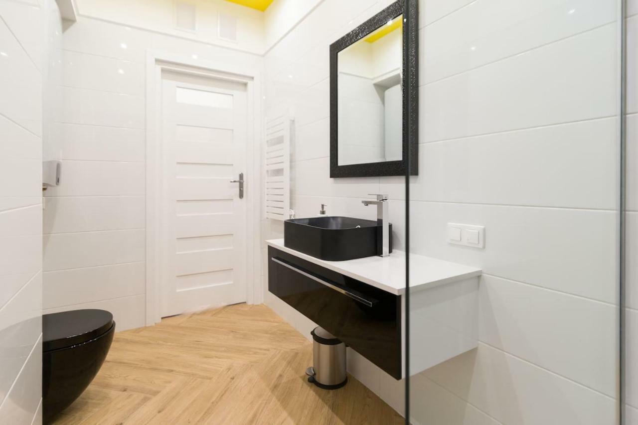 Apartament Przy Parku Krakowskim Luaran gambar